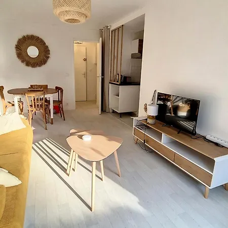 Avec Jardin Proche Et Commerces - 4 Couchages, Parking Et Wifi - Fr-1-746-18 아파트 쿠르쇨 쉬르 메르